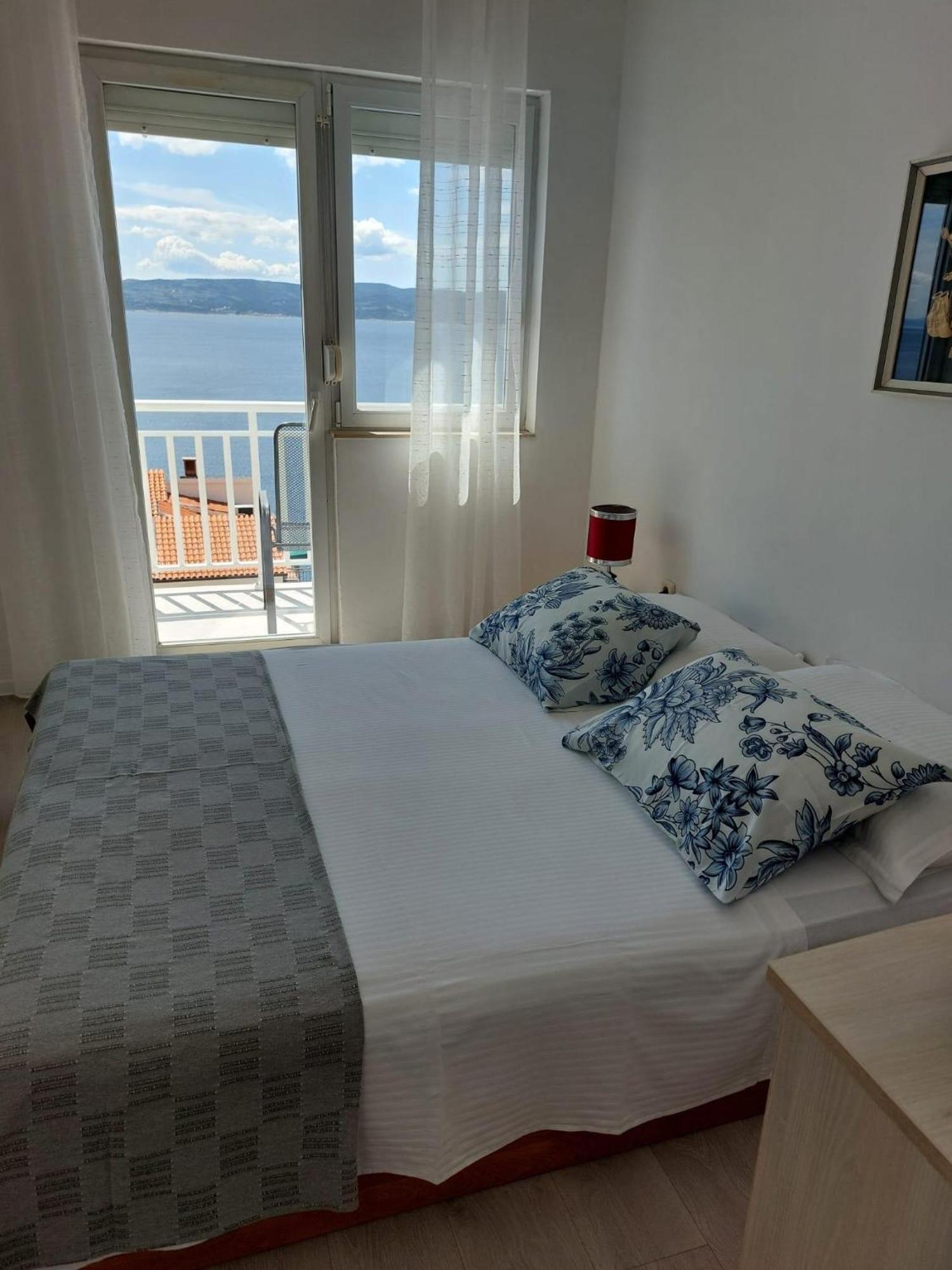 Apartments With A Parking Space Pisak, Omis - 1009 מראה חיצוני תמונה
