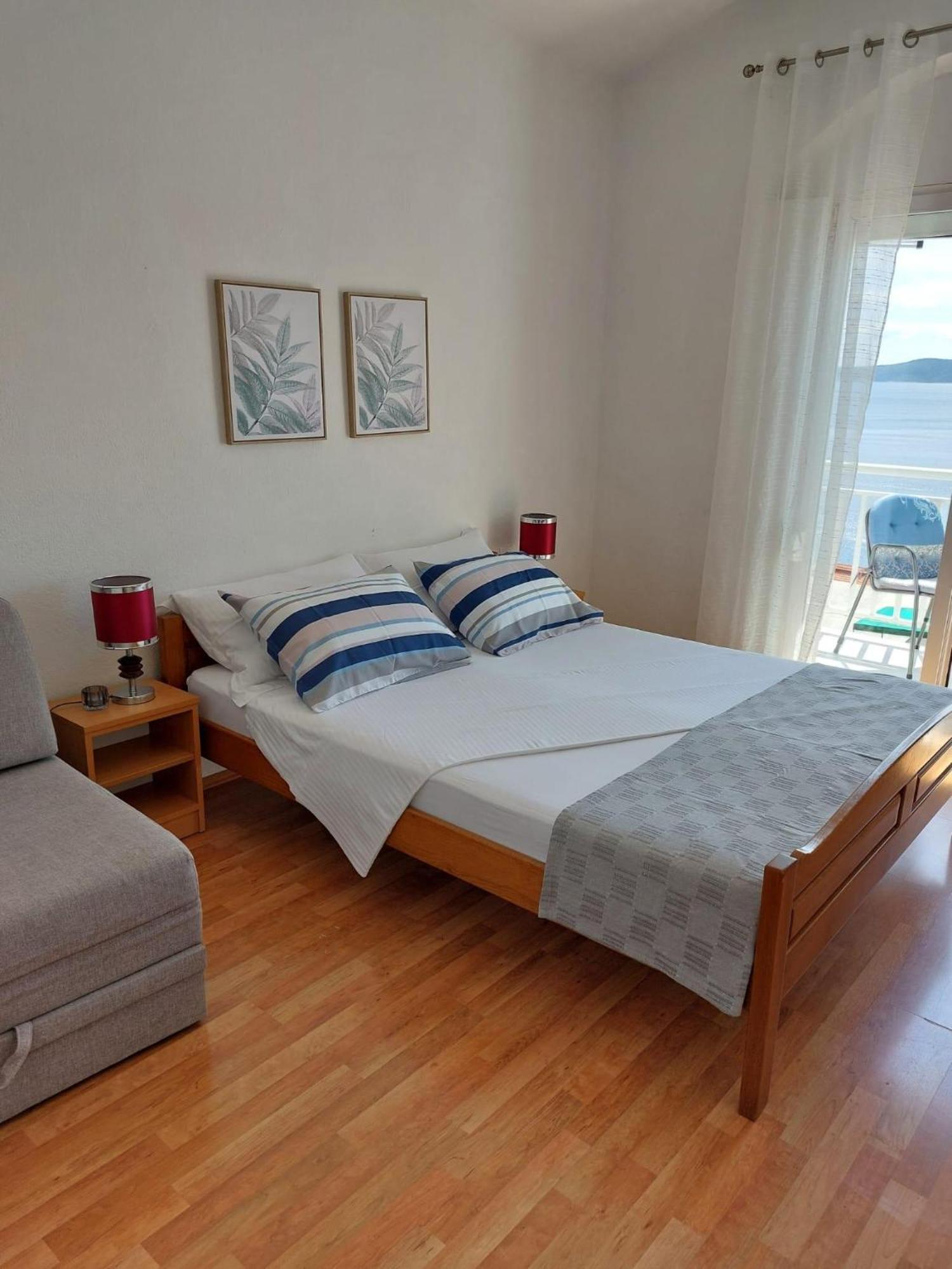 Apartments With A Parking Space Pisak, Omis - 1009 מראה חיצוני תמונה